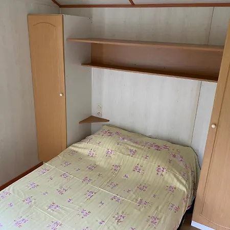 Chalet Chou 51 Campsite Lissac-sur-Couze
