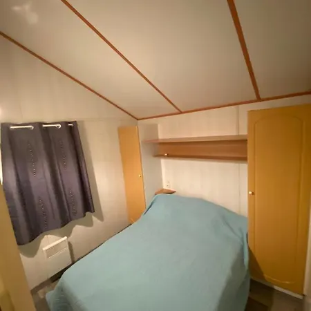 Campsite Chalet Chou 51 *